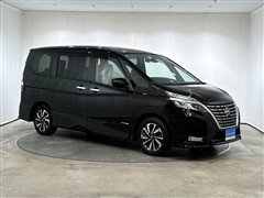 セレナ ハイウェイスター V