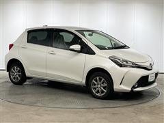 ヴィッツ 1.3ジュエラ 4WD