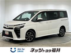 トヨタ ヴォクシー ZS 4WD