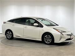 プリウス Sセーフティプラス