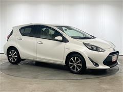 アクア Sスタイルブラック