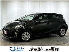 トヨタ アクア S