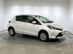 ヴィッツ 1.3F 4WD