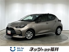 トヨタ ヤリス 1.0X