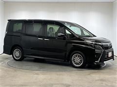 ヴォクシーHEV ZSキラメキ3