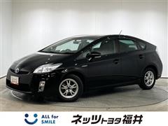 トヨタ　プリウス G
