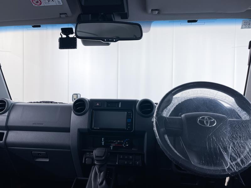 ランドクルーザー70 AX 4WD（443018024241）の中古車 | トヨタ認定中古