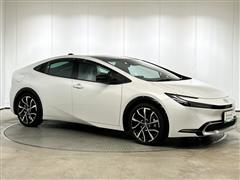プリウスPHEV Z