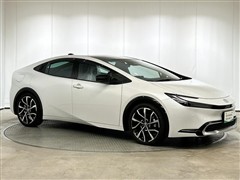 プリウスPHEV Z