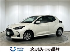 トヨタ ヤリス 1.0X