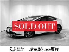 トヨタ プリウス Z E-Four