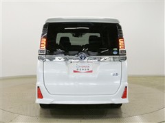 ヴォクシー ZS