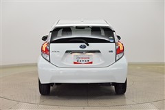 アクア S スタイルブラック