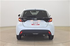 ヤリス X