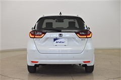 フィット E:HEV ホーム 4WD