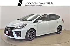 トヨタ プリウスアルファ GRスポーツ