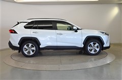 RAV4 ハイブリッドG 4WD