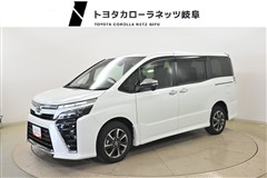 トヨタ ヴォクシー ZS キラメキ3