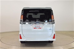 ヴォクシーHV ZS