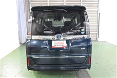 ヴォクシー ハイブリッド V