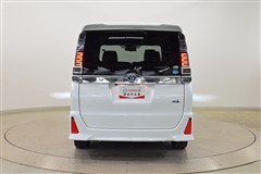 ヴォクシーHV ZS キラメキ3