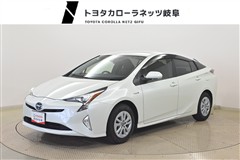 トヨタ プリウス S