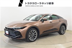 クラウン クロスオーバー Gアドバ