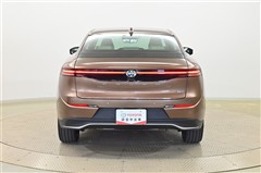 クラウン クロスオーバー Gアドバ