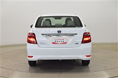 カローラアクシオ ハイブリッド