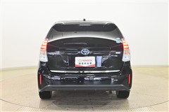 プリウスアルファ