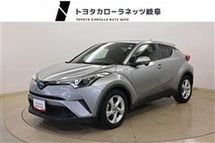 トヨタ C-HR S