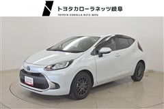 トヨタ アクア G