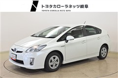 トヨタ プリウス S