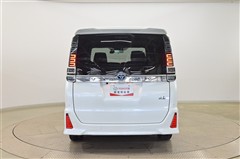 ヴォクシーHV ZSキラメキ3