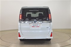 ヴォクシー ZS