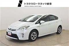 トヨタ プリウス S