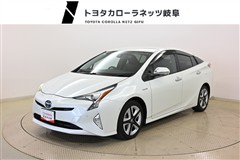 トヨタ プリウス A ツーリングセレクション