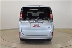 ヴォクシー ハイブリッド V