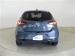 マツダ2 15BD 4WD