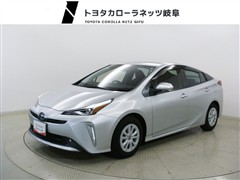 トヨタ プリウス Sセーフティ+