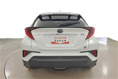 C-HR S GRスポーツ