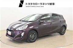 トヨタ　アクア G ブラックソフトレザーセレ