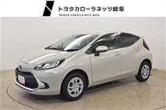 トヨタ　アクア G
