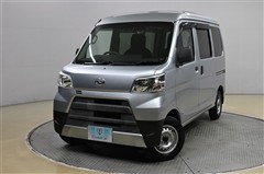 ダイハツ ハイゼットカーゴ デラックスSA3