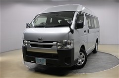 トヨタ ハイエースバン DX