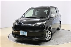 トヨタ スペイド F クイーン 2