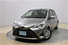 トヨタ ヴィッツ F