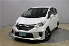 ホンダ　フリード Gプレミアムエディション