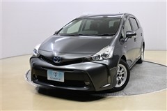 プリウスアルファ S