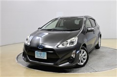 トヨタ アクア S